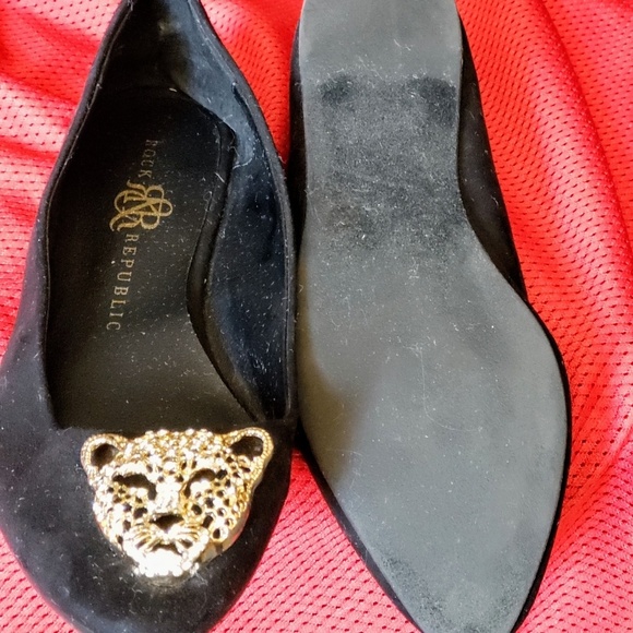 Womens shoes - Picture 2 of 2